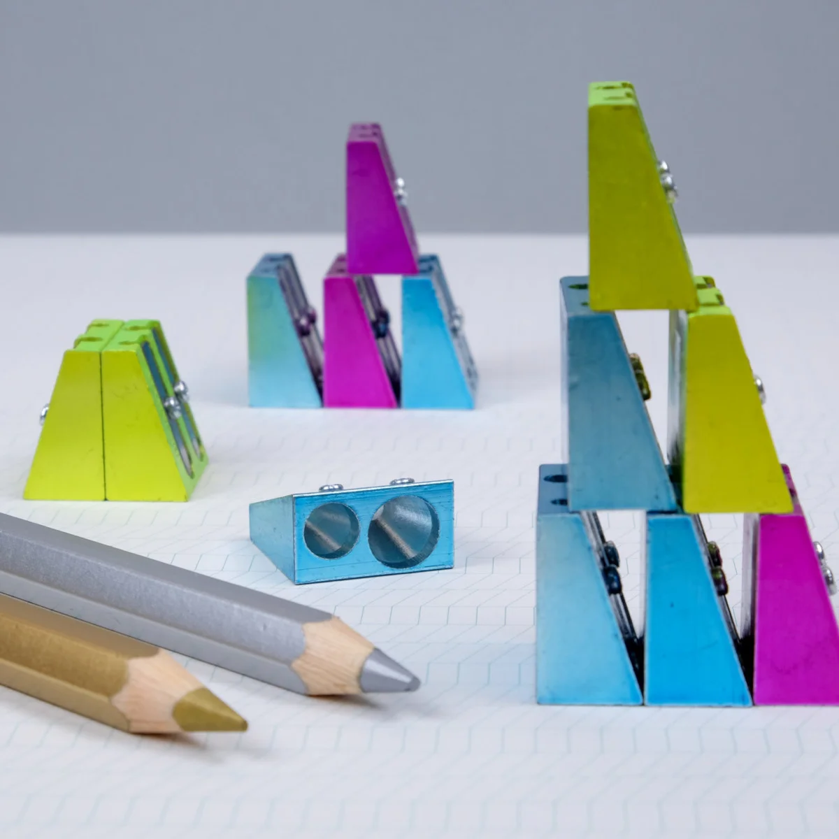 Taille-crayon en métal coloré KUM