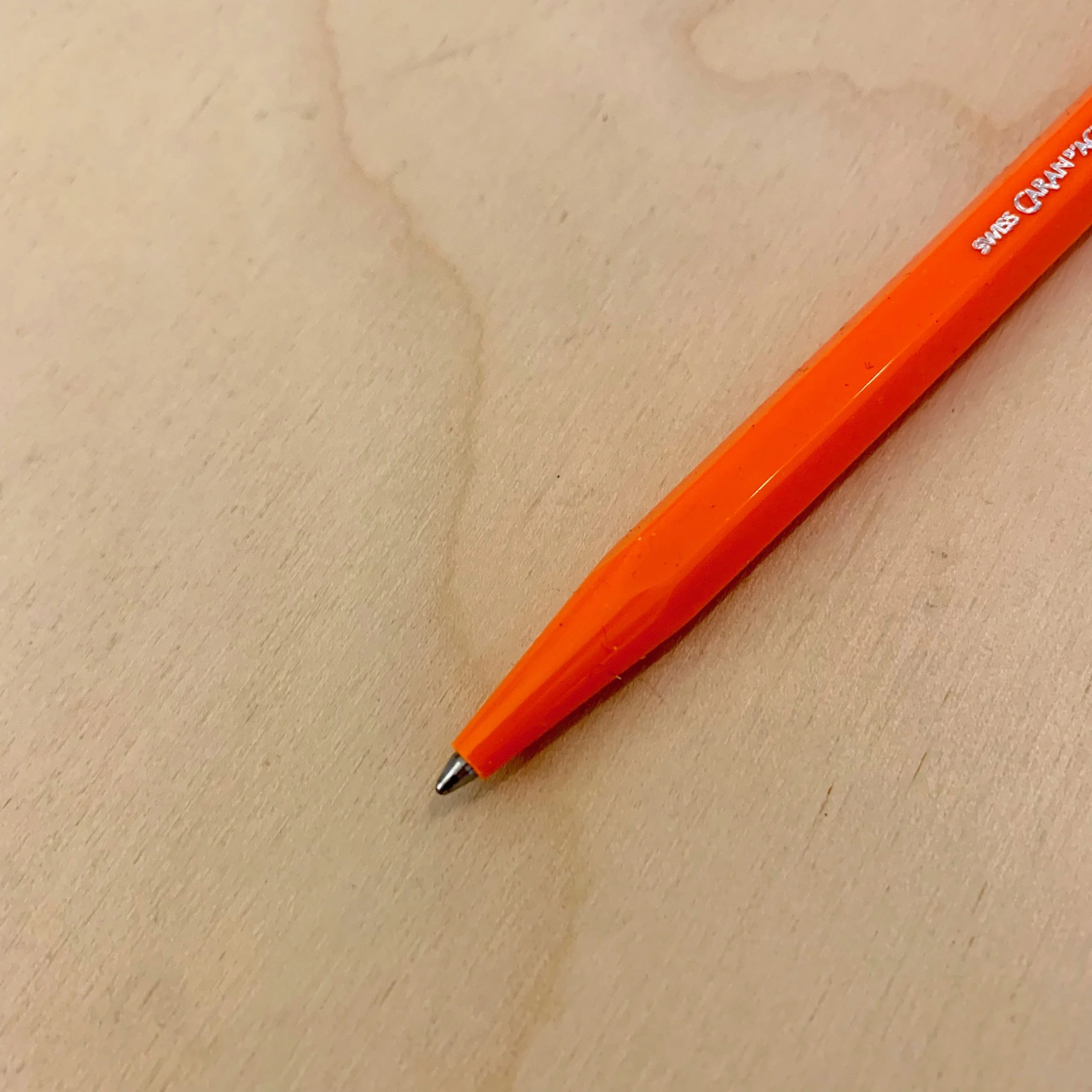 Stylo-bille Caran d'Ache 825 – Image 4