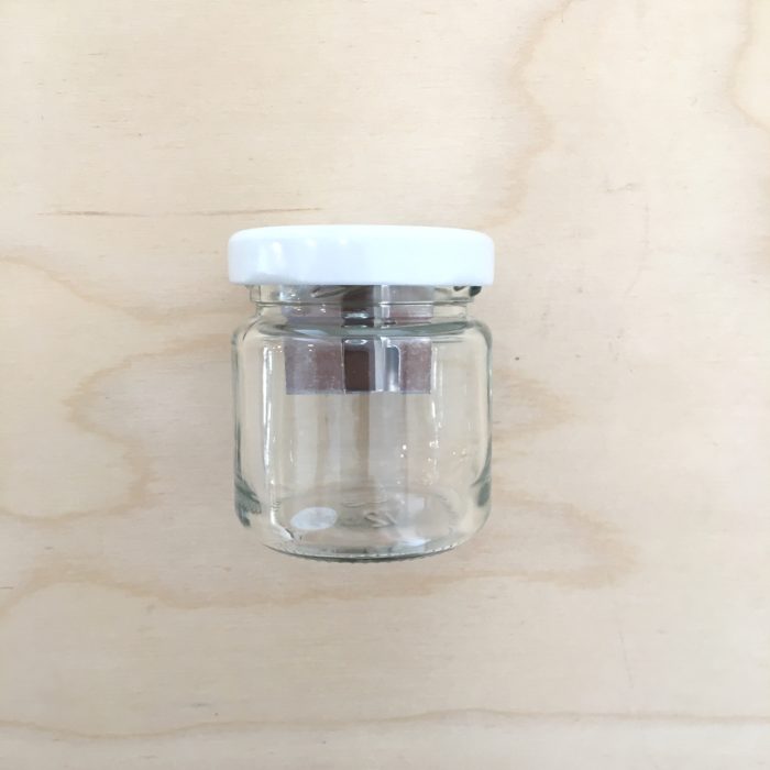Taille-crayon en verre M+R – Image 2