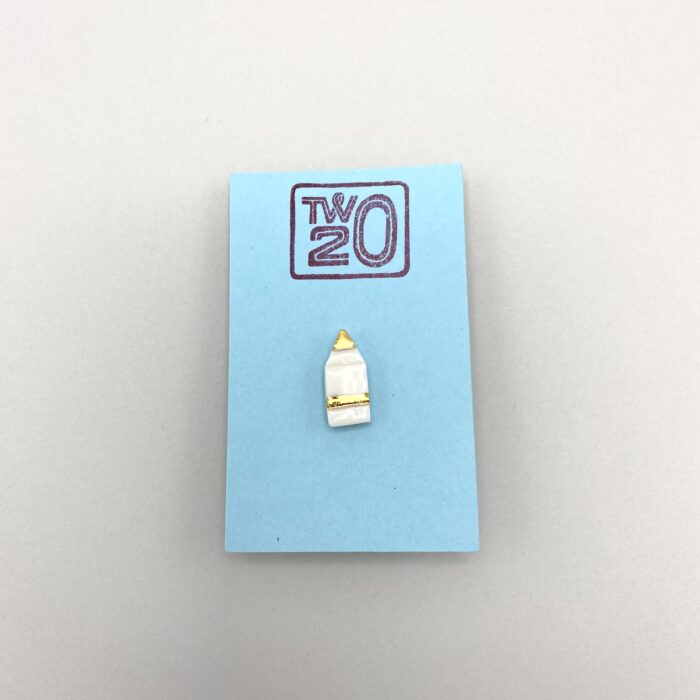 Pin's en porcelaine ✏️ - Louise Devin – Image 2
