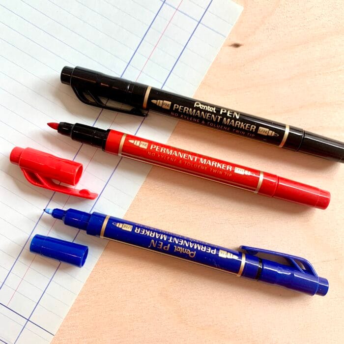 Pentel Pen TwinTip permanent